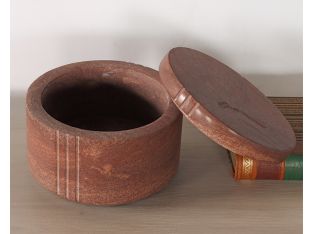 Minimalistic Round Sandstone Box w/ Lid - Cleared