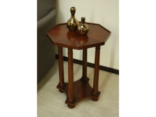 European Legacy Pillar End Table