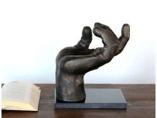 Garrick Sculpture - Cleared Décor