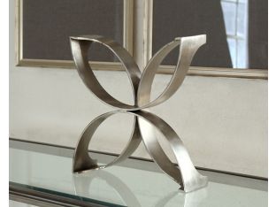 Lorenzo Sculpture - Cleared Décor