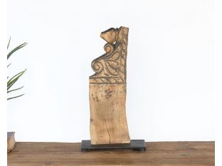 Medium Primitive Sculpture - Cleared Décor