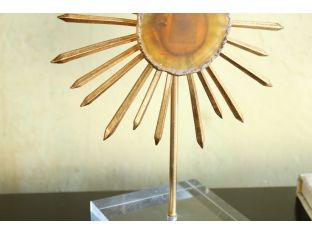 Omari Medium Sculpture - Cleared Décor
